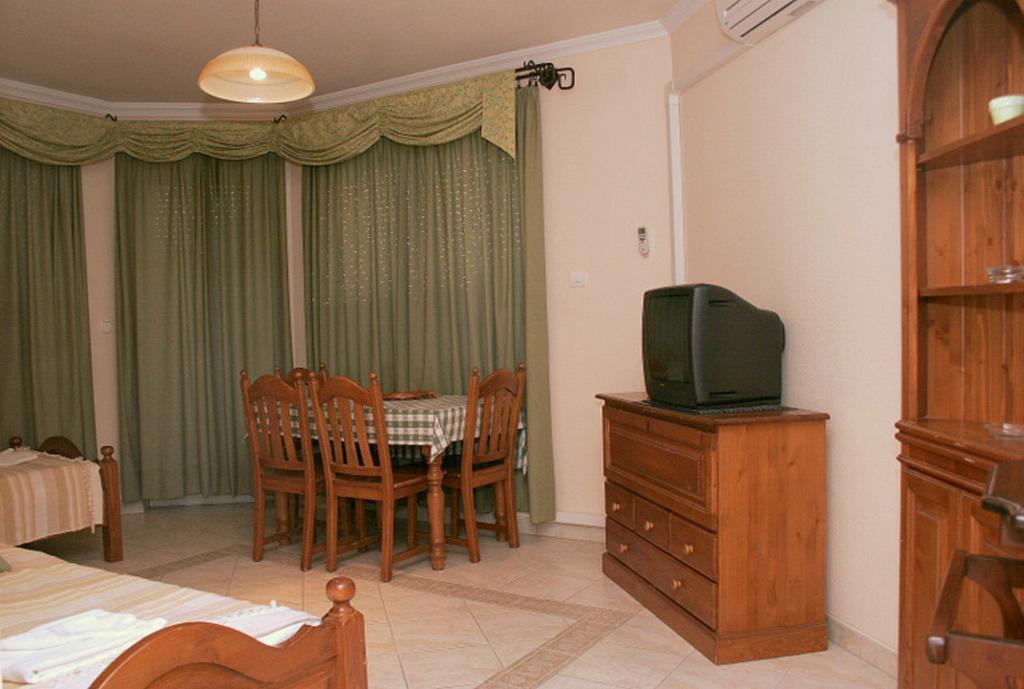 Margareta Apartmanhaz Apartment Hajduszoboszlo Room photo